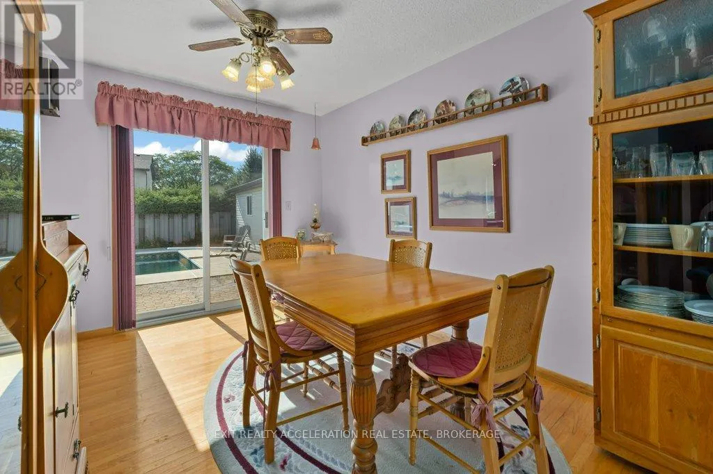 38 THORNCLIFFE DRIVE
