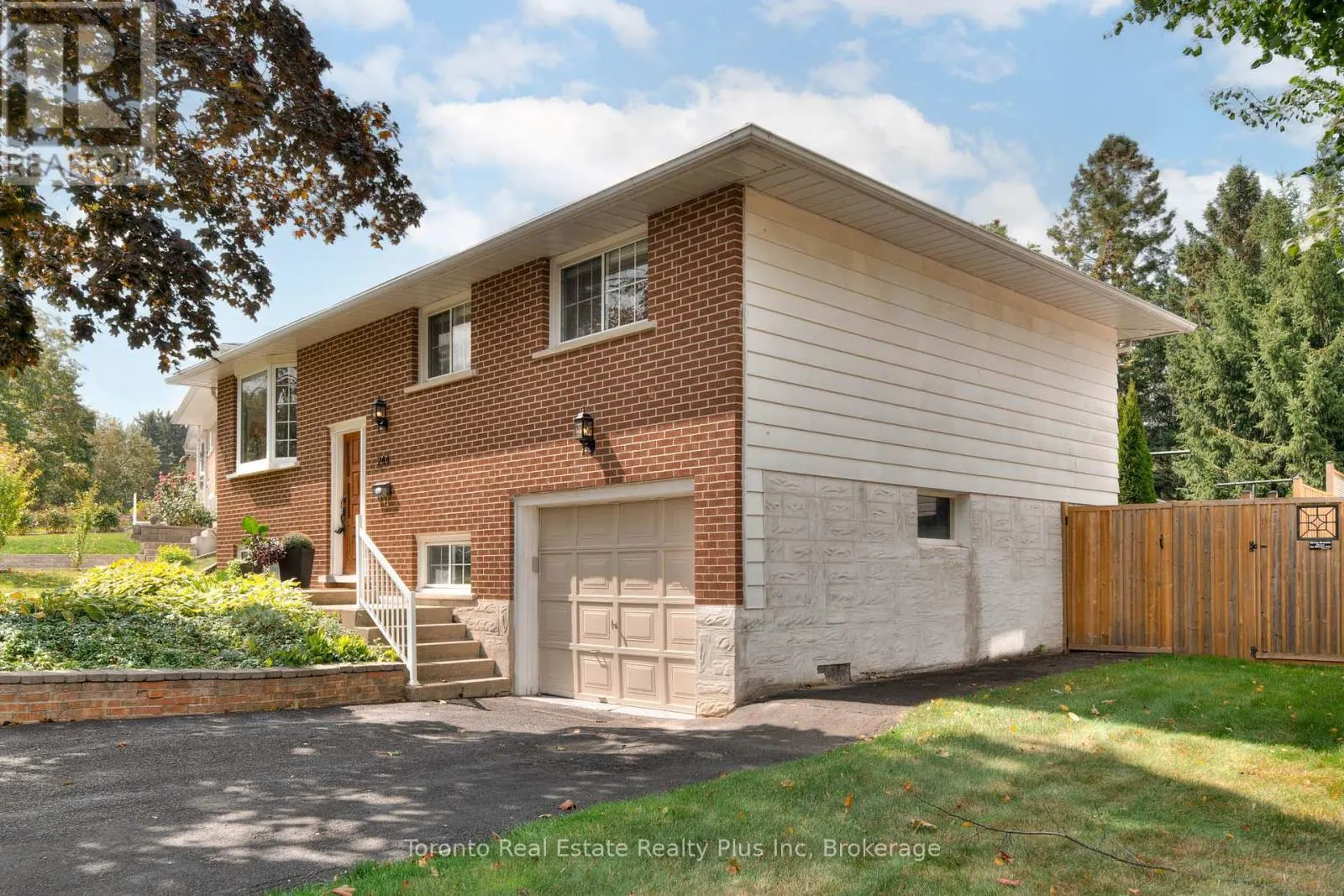 244 WESTWOOD DRIVE