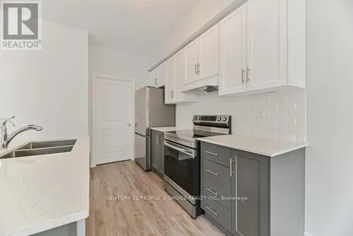 47 - 314 EQUESTRIAN WAY