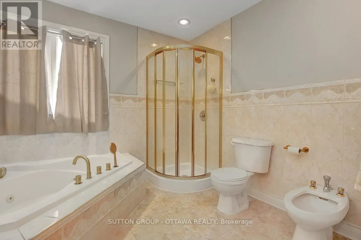 6472 BEAUSEJOUR DRIVE S