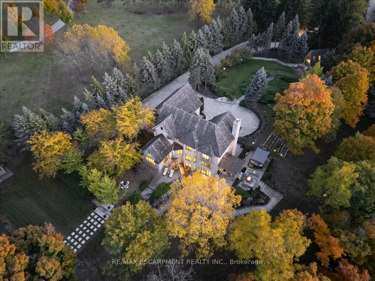 90 RIDGE ROAD W