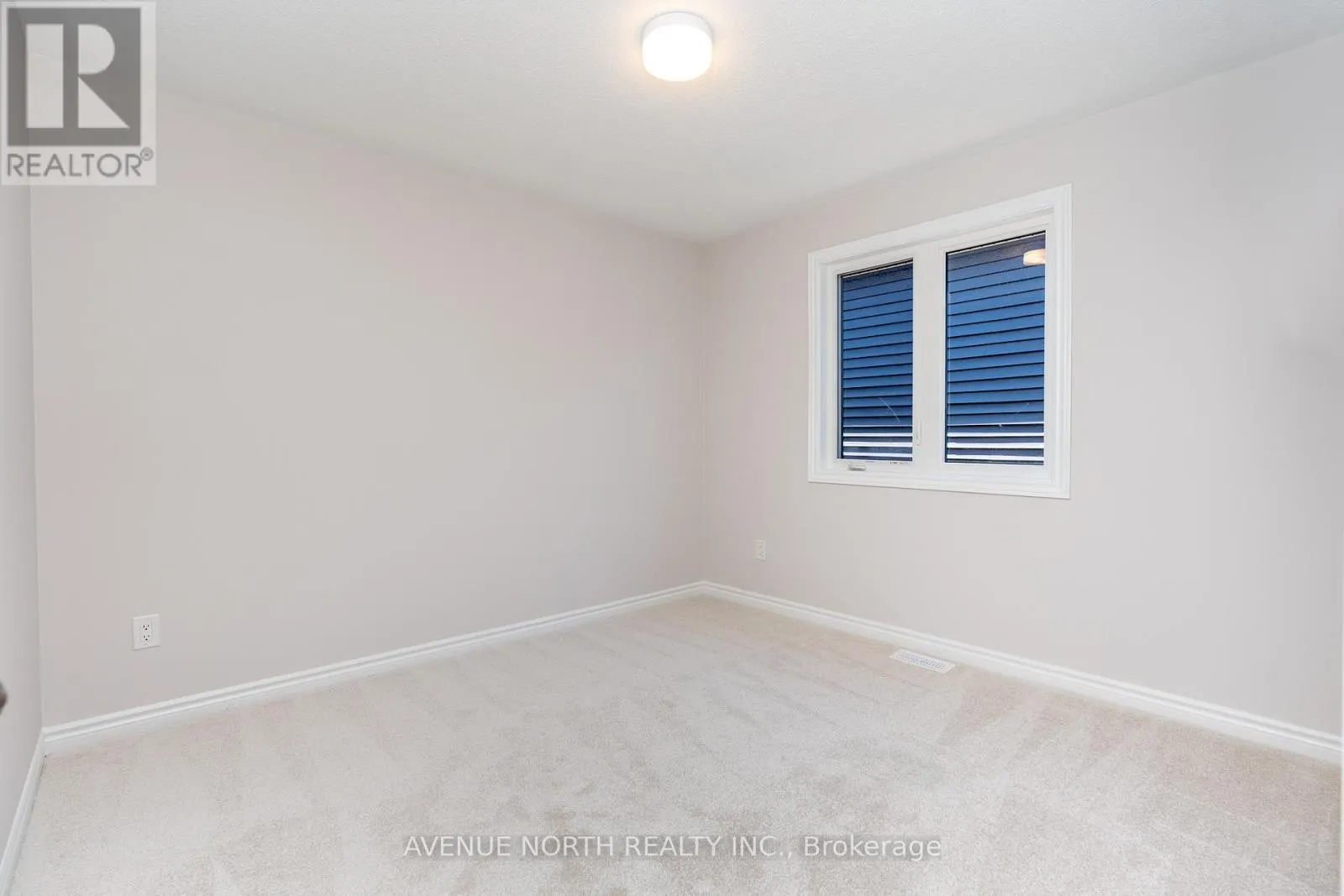 137 UNITY PLACE