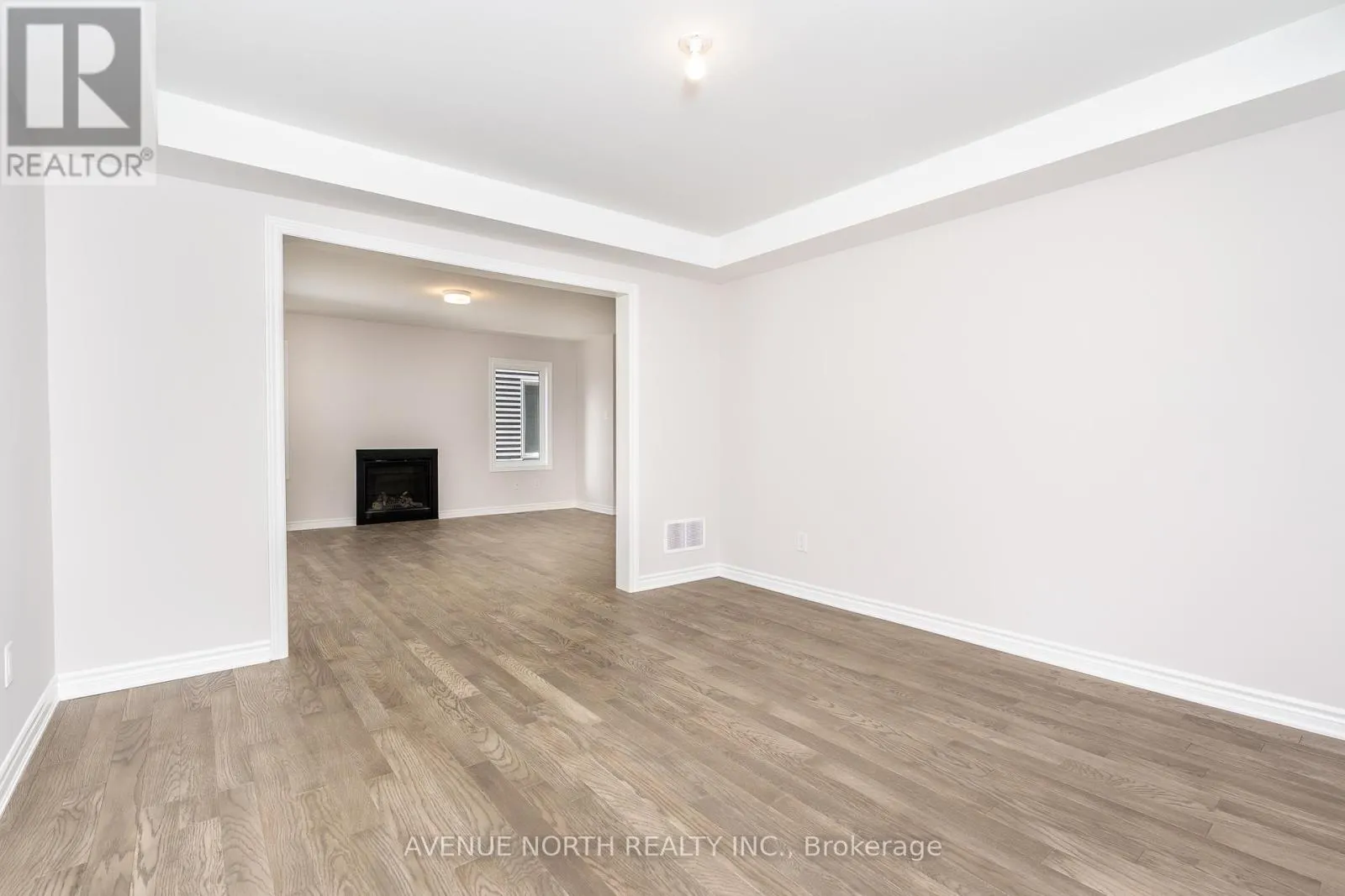 137 UNITY PLACE