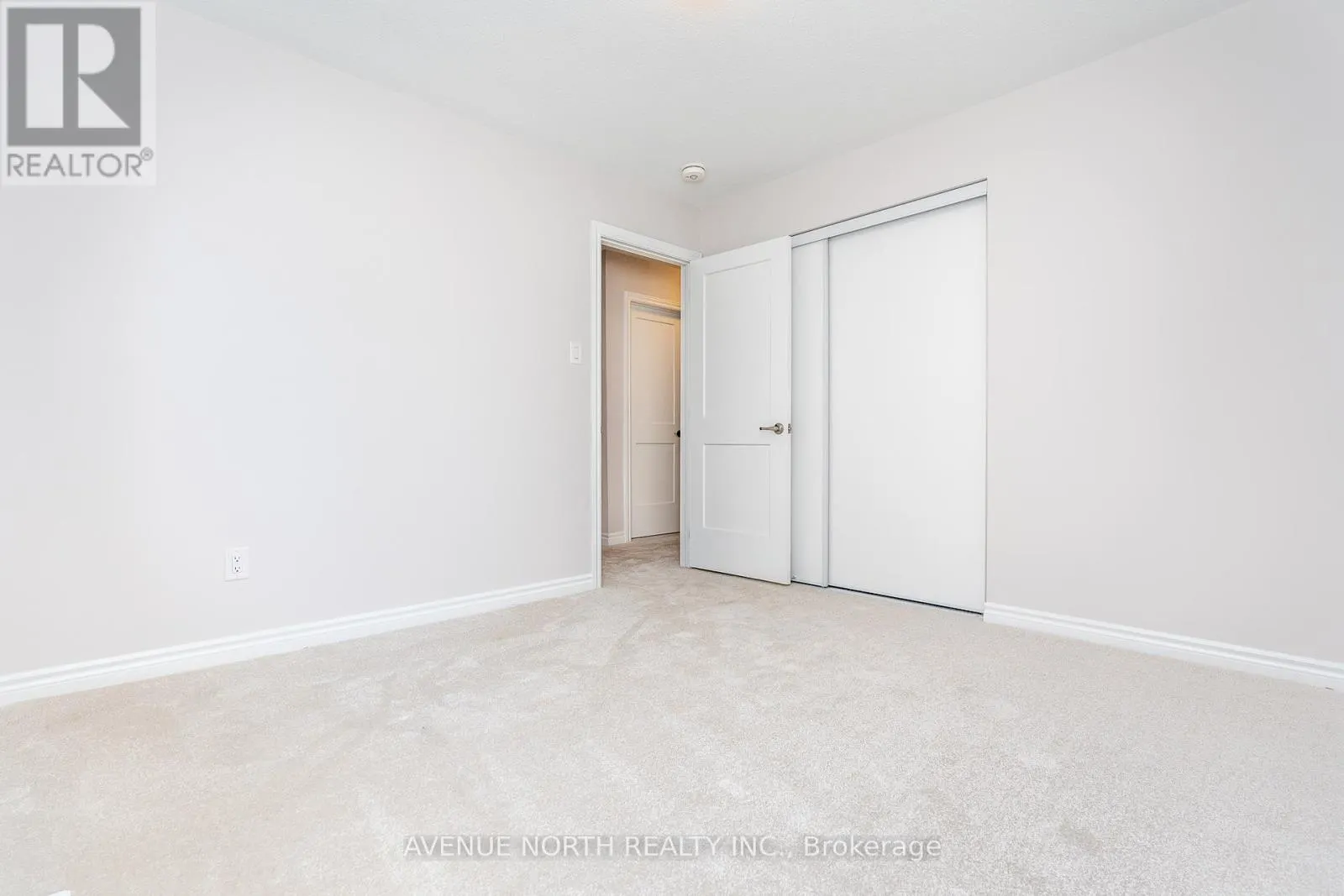 137 UNITY PLACE