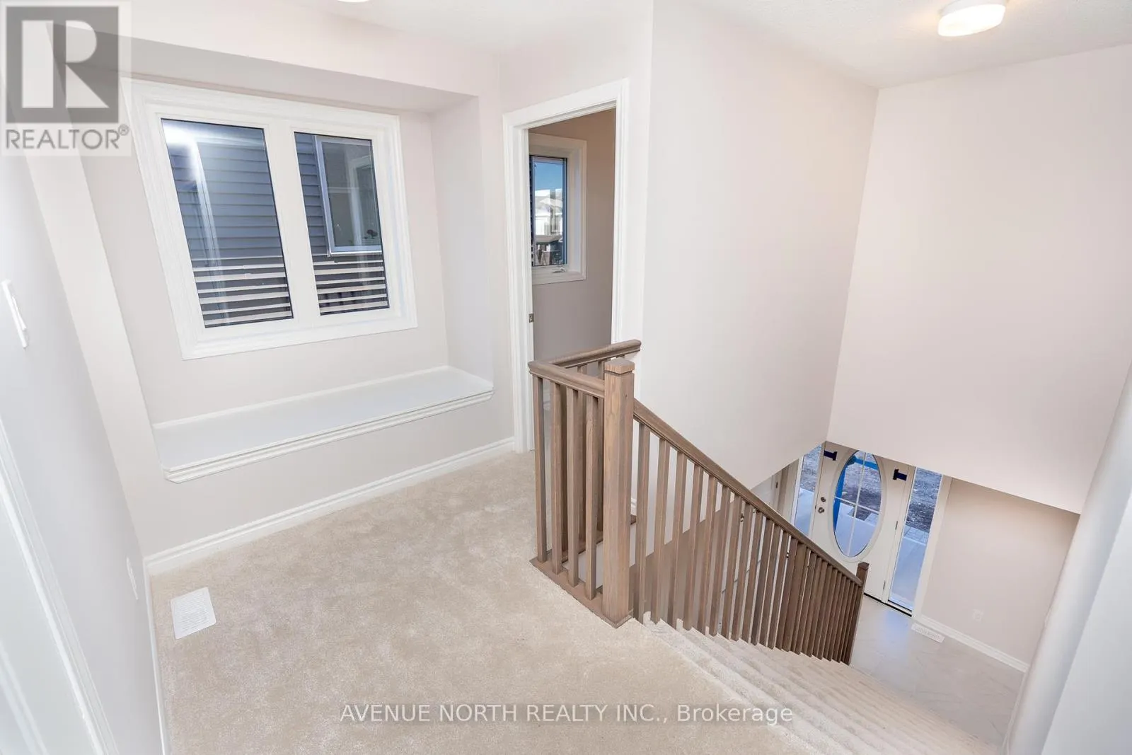 137 UNITY PLACE