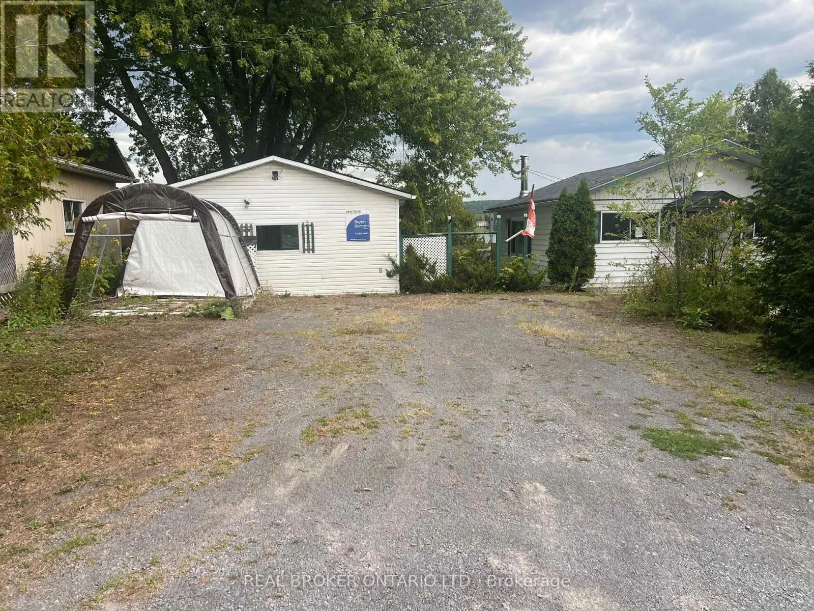 305 CONCESSION RD 1 ROAD