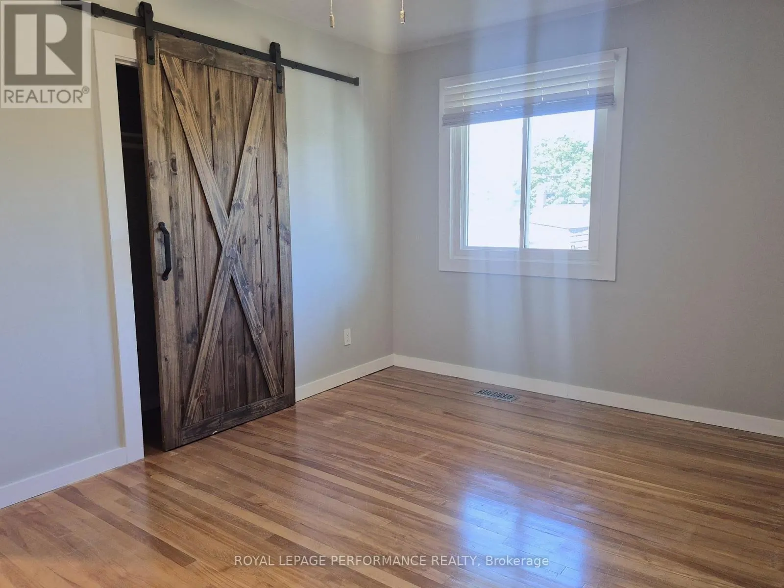 A - 2529 ROMAN AVENUE