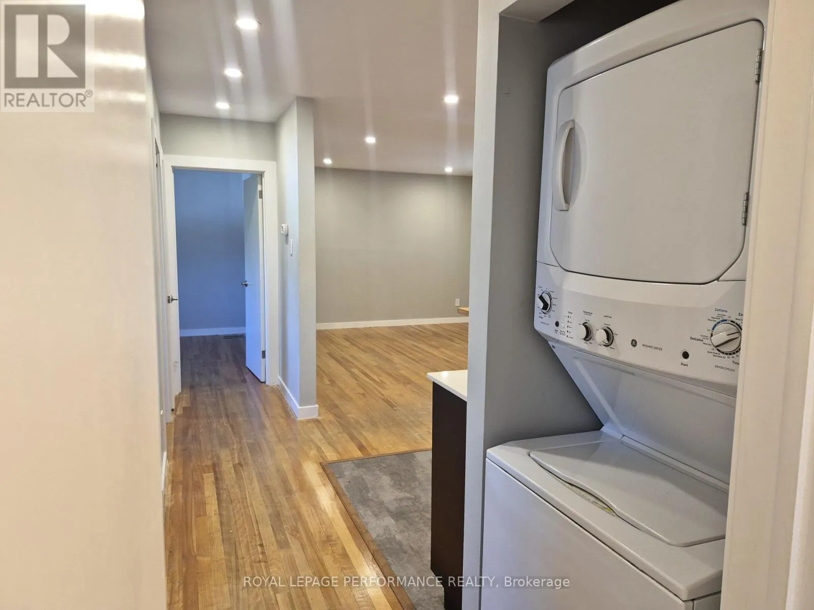 A - 2529 ROMAN AVENUE