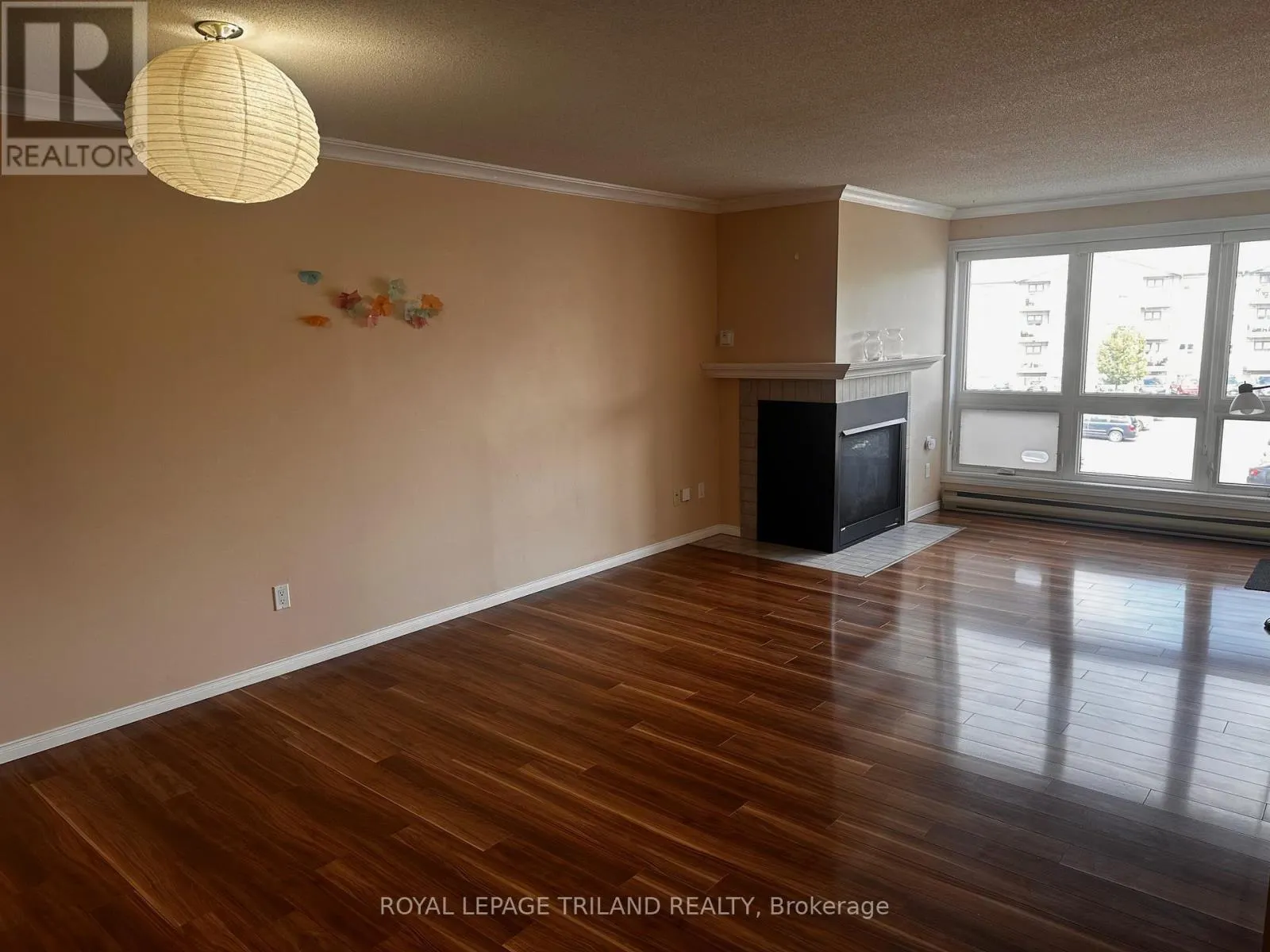 308 - 5 JACKSWAY CRESCENT, #308