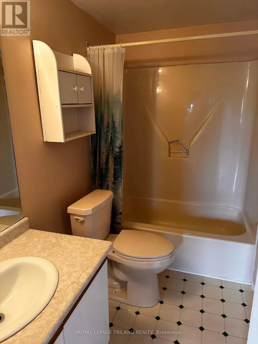 308 - 5 JACKSWAY CRESCENT, #308