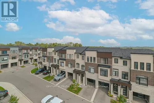 47 - 314 EQUESTRIAN WAY