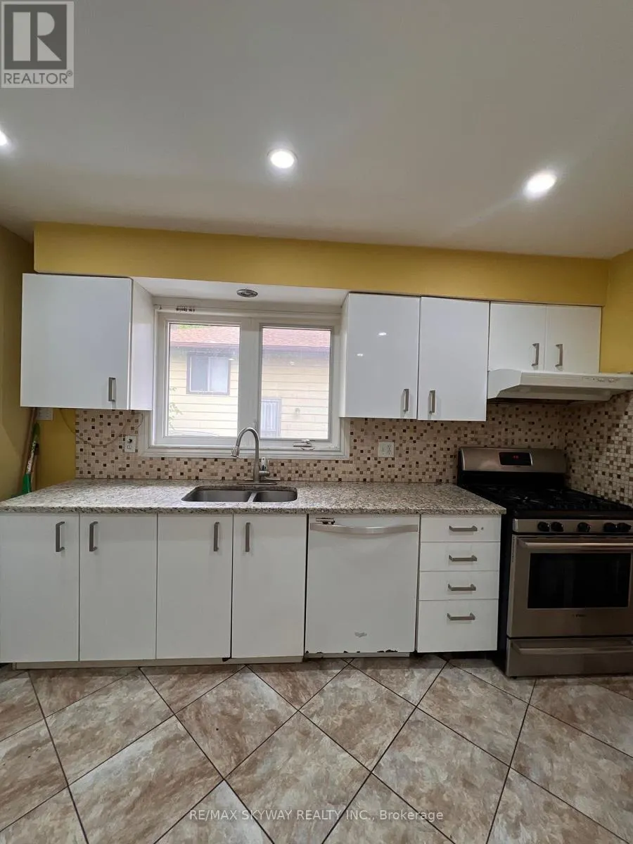 162 CEDARWOODS CRESCENT