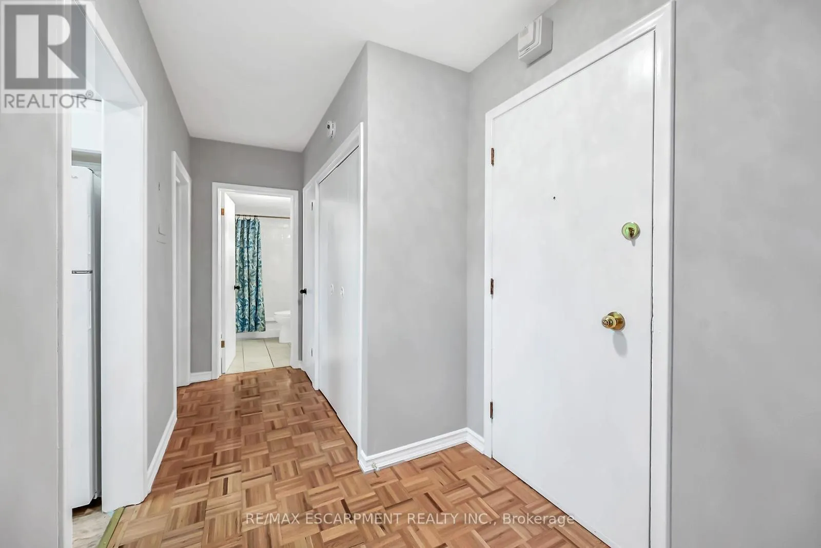 103 - 11 WOODMAN DRIVE S