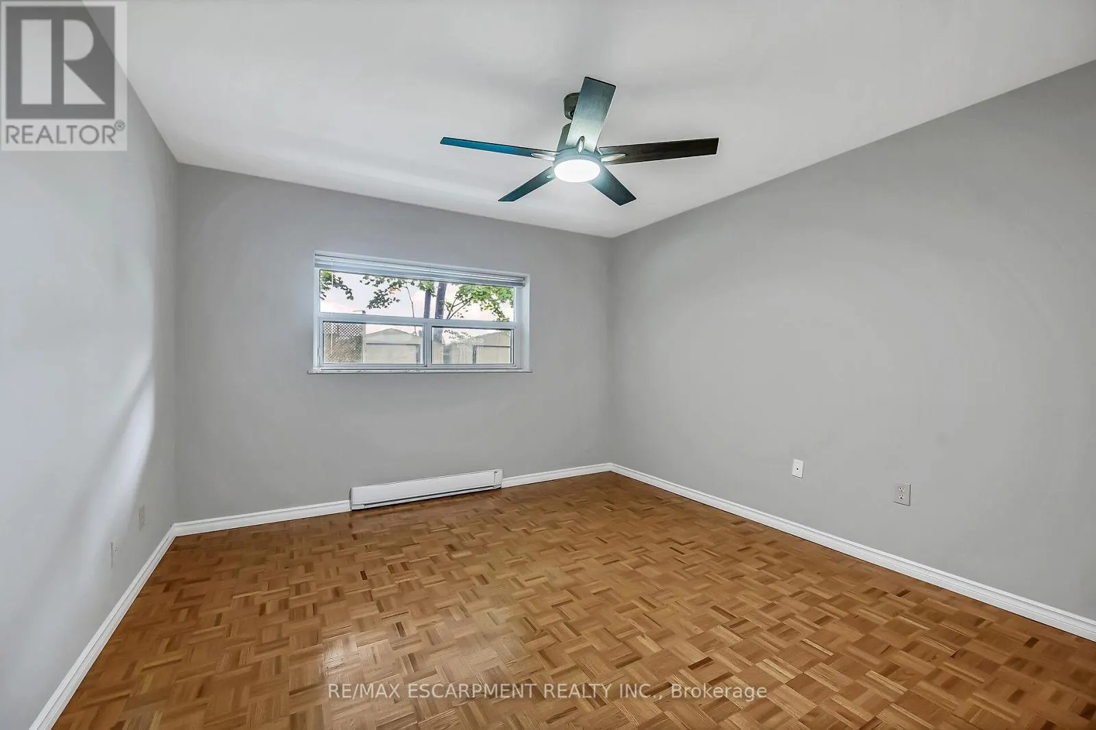 103 - 11 WOODMAN DRIVE S