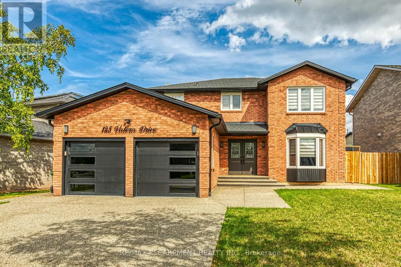 125 VALERA DRIVE E