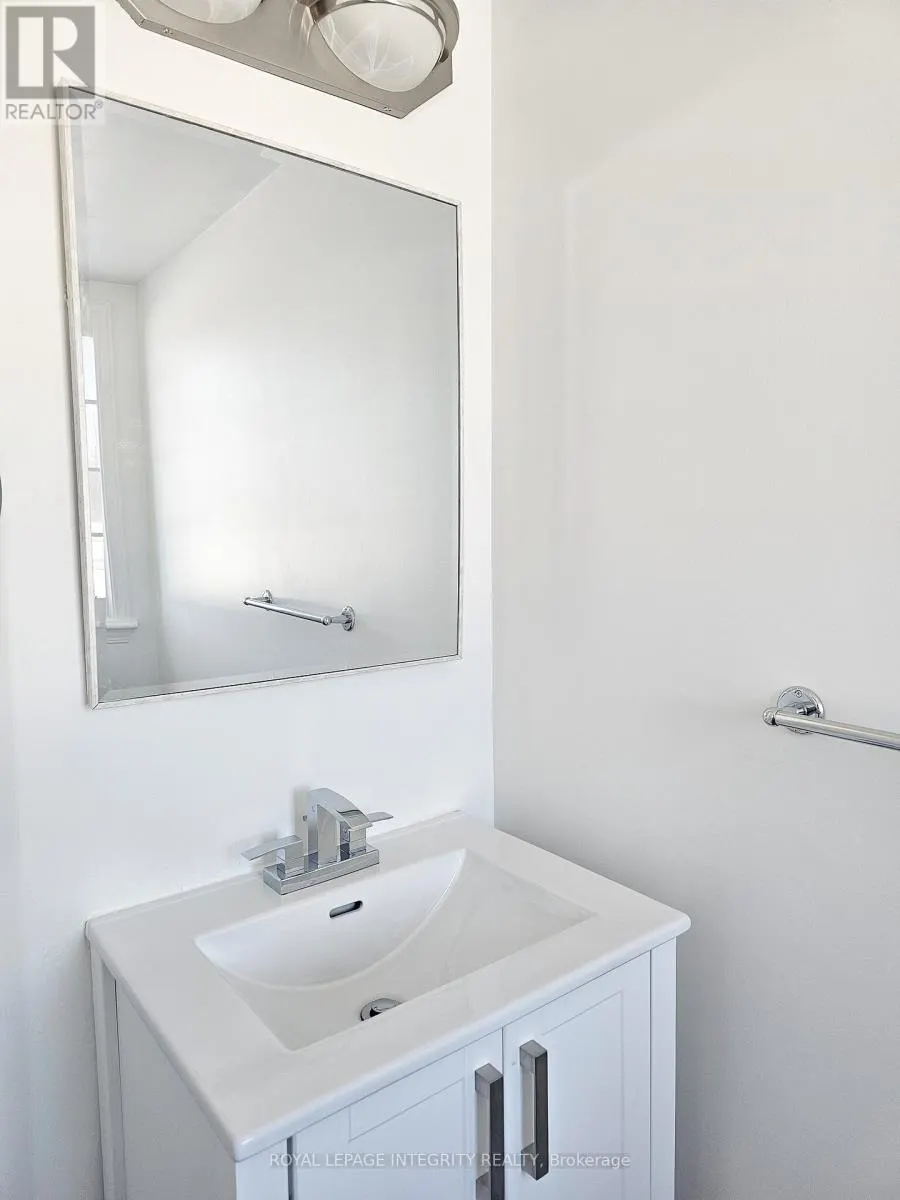 219 - 90 EDENVALE DRIVE
