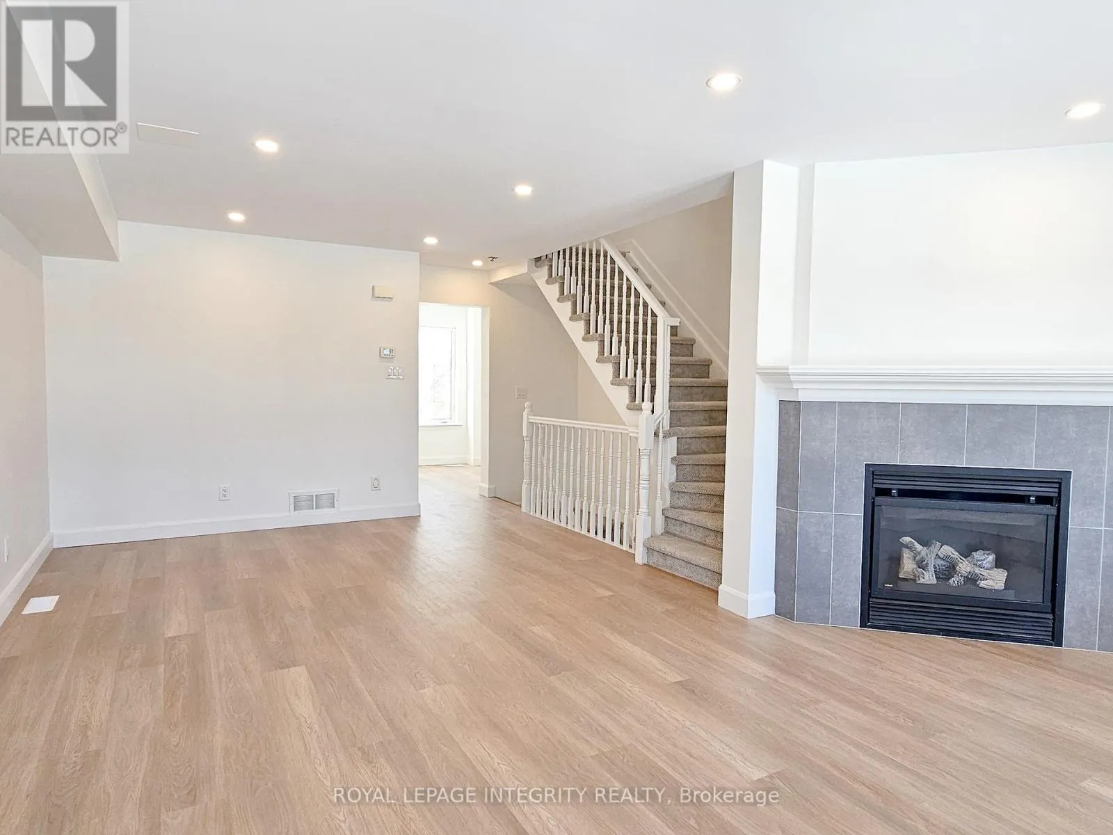 219 - 90 EDENVALE DRIVE