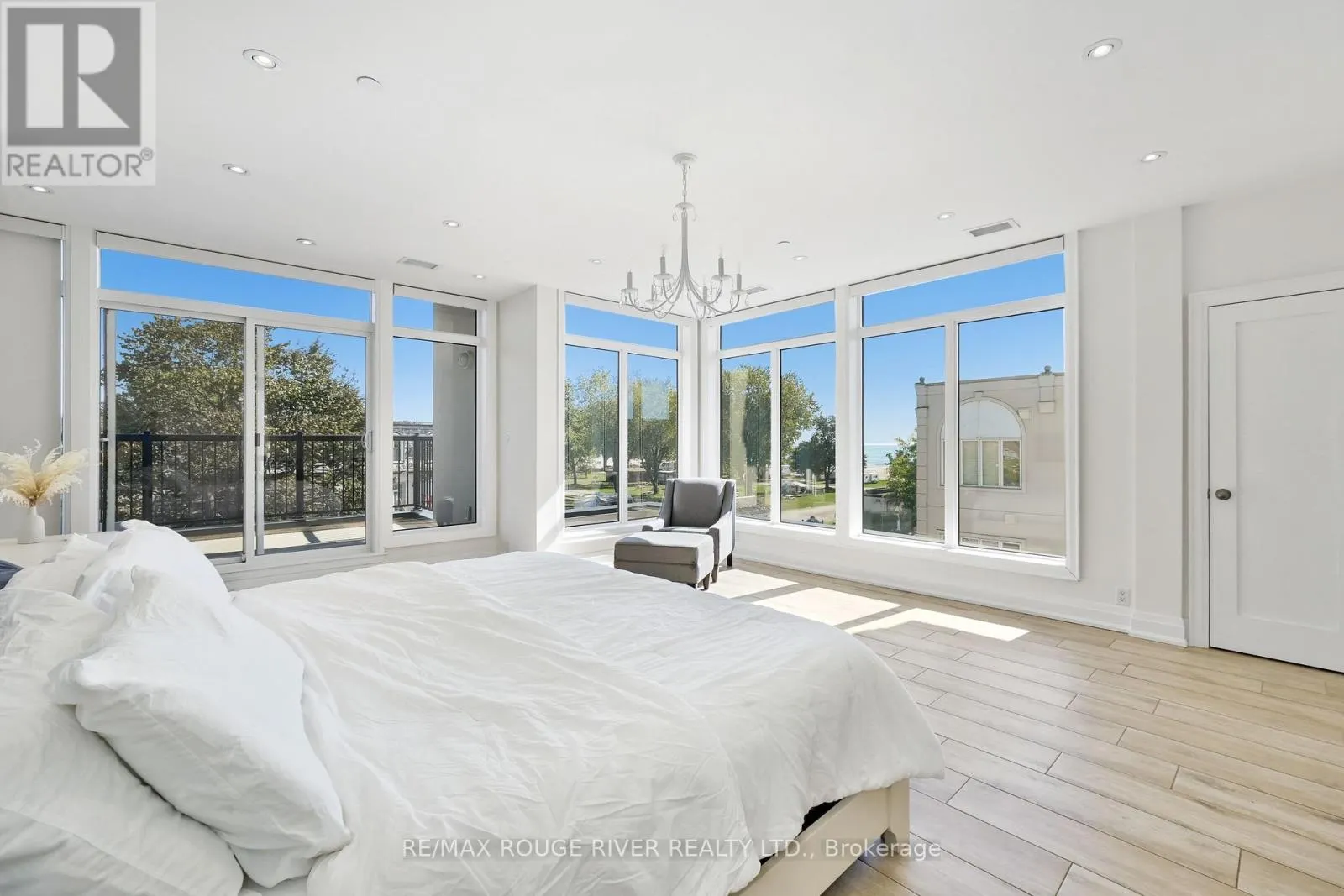 301 - 169 DIVISION STREET, #301