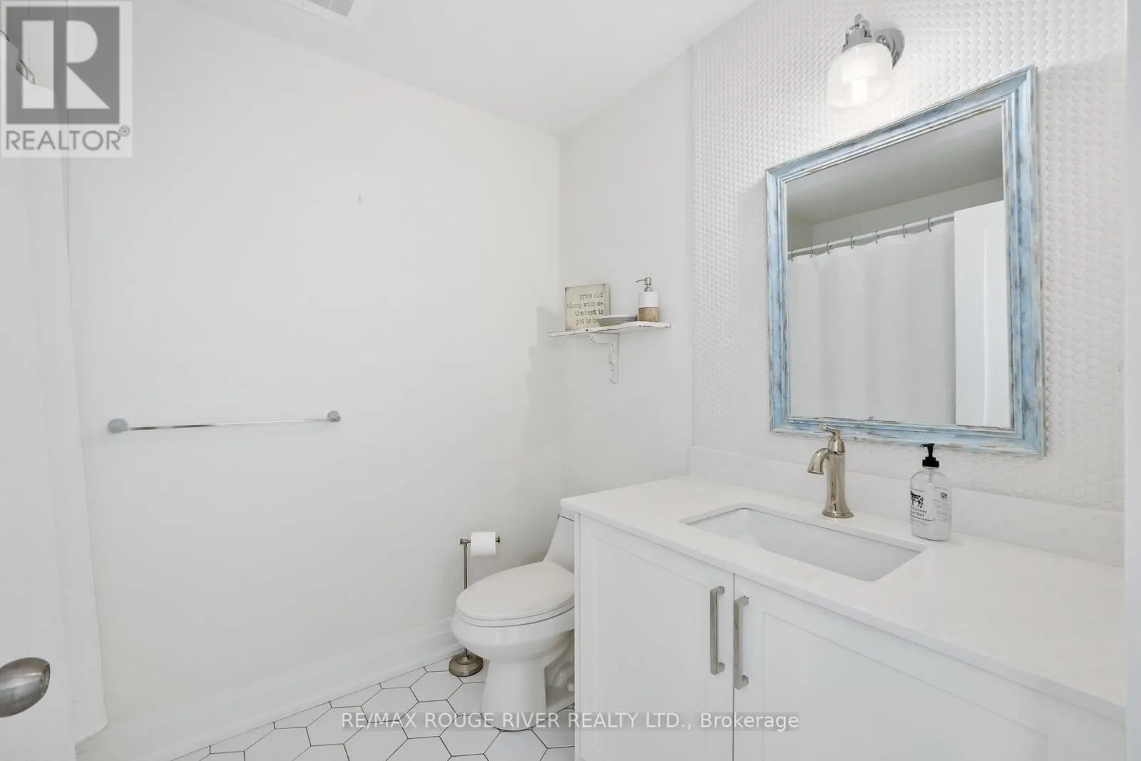 301 - 169 DIVISION STREET, #301