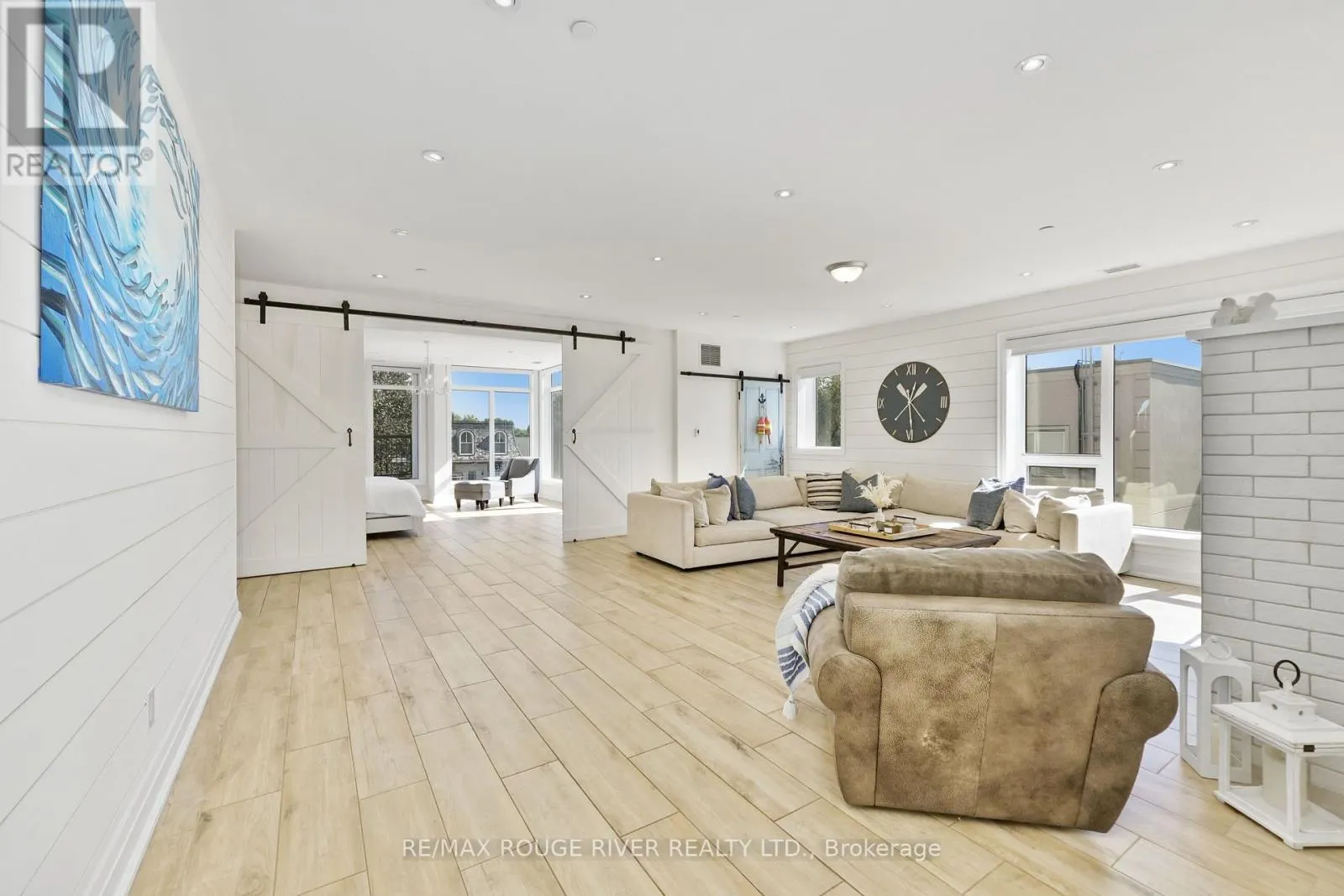 301 - 169 DIVISION STREET, #301