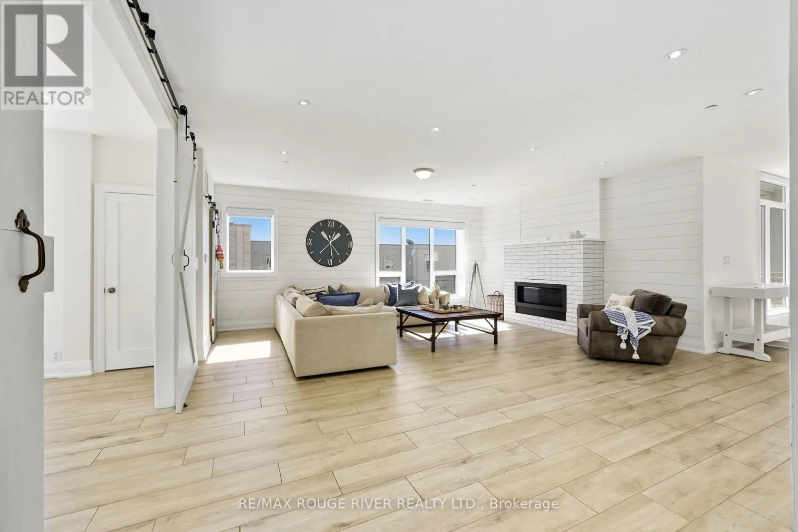 301 - 169 DIVISION STREET, #301