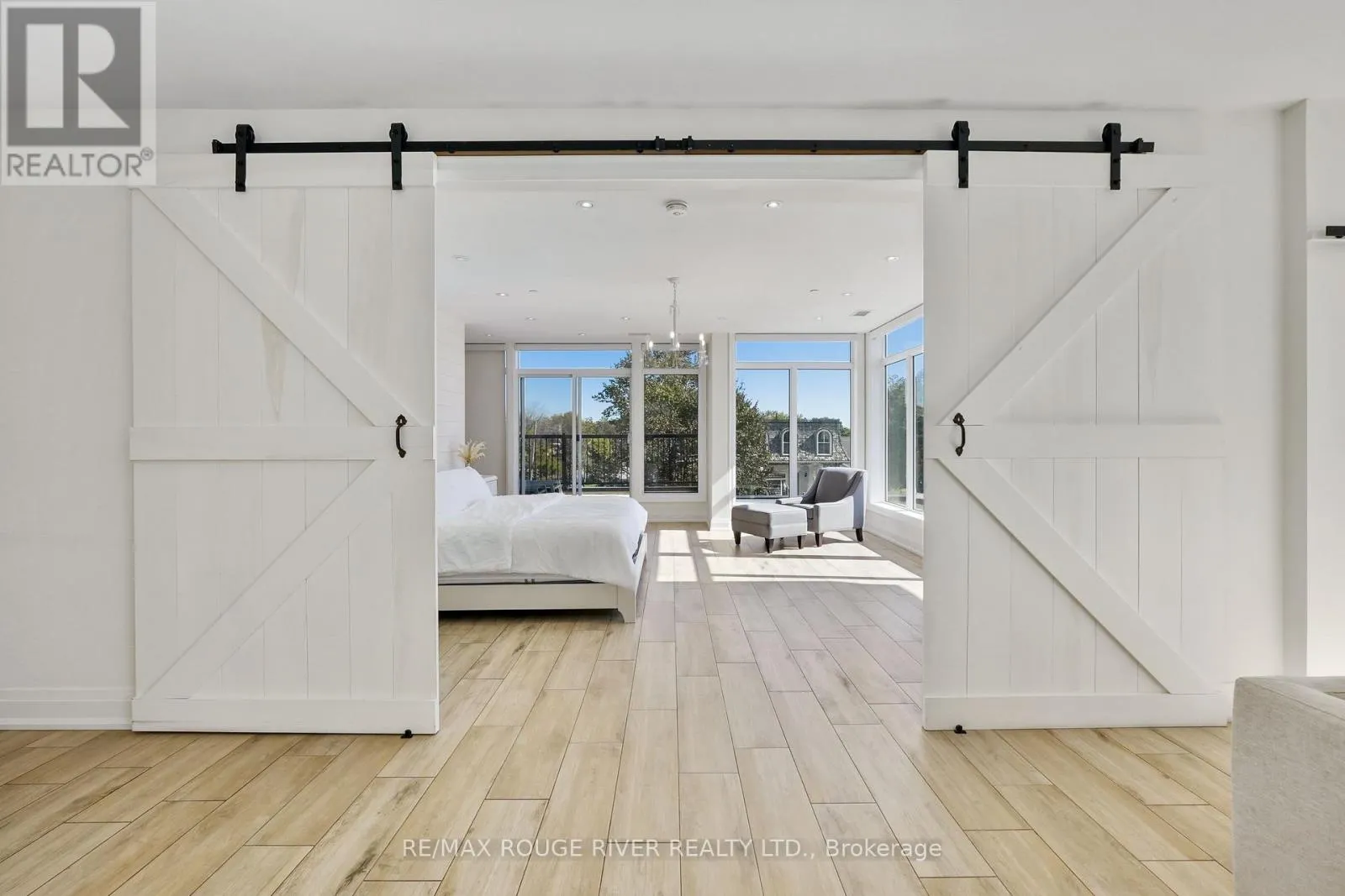 301 - 169 DIVISION STREET, #301