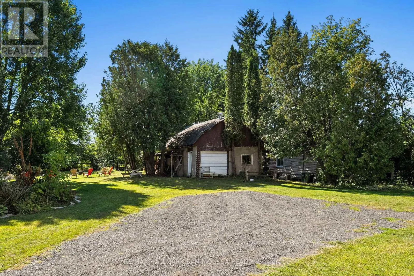 4968 THUNDER ROAD