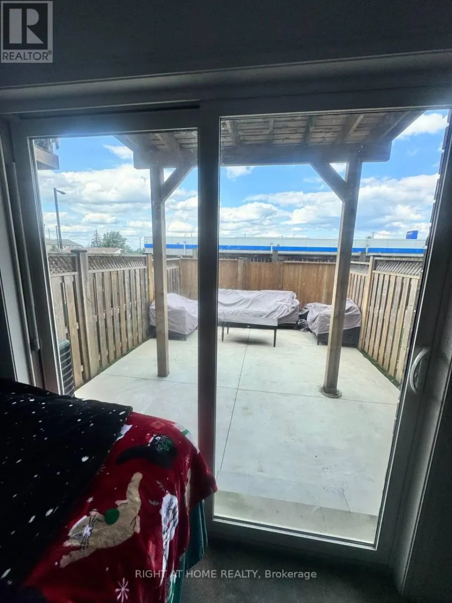 38 BLOOM CRESCENT