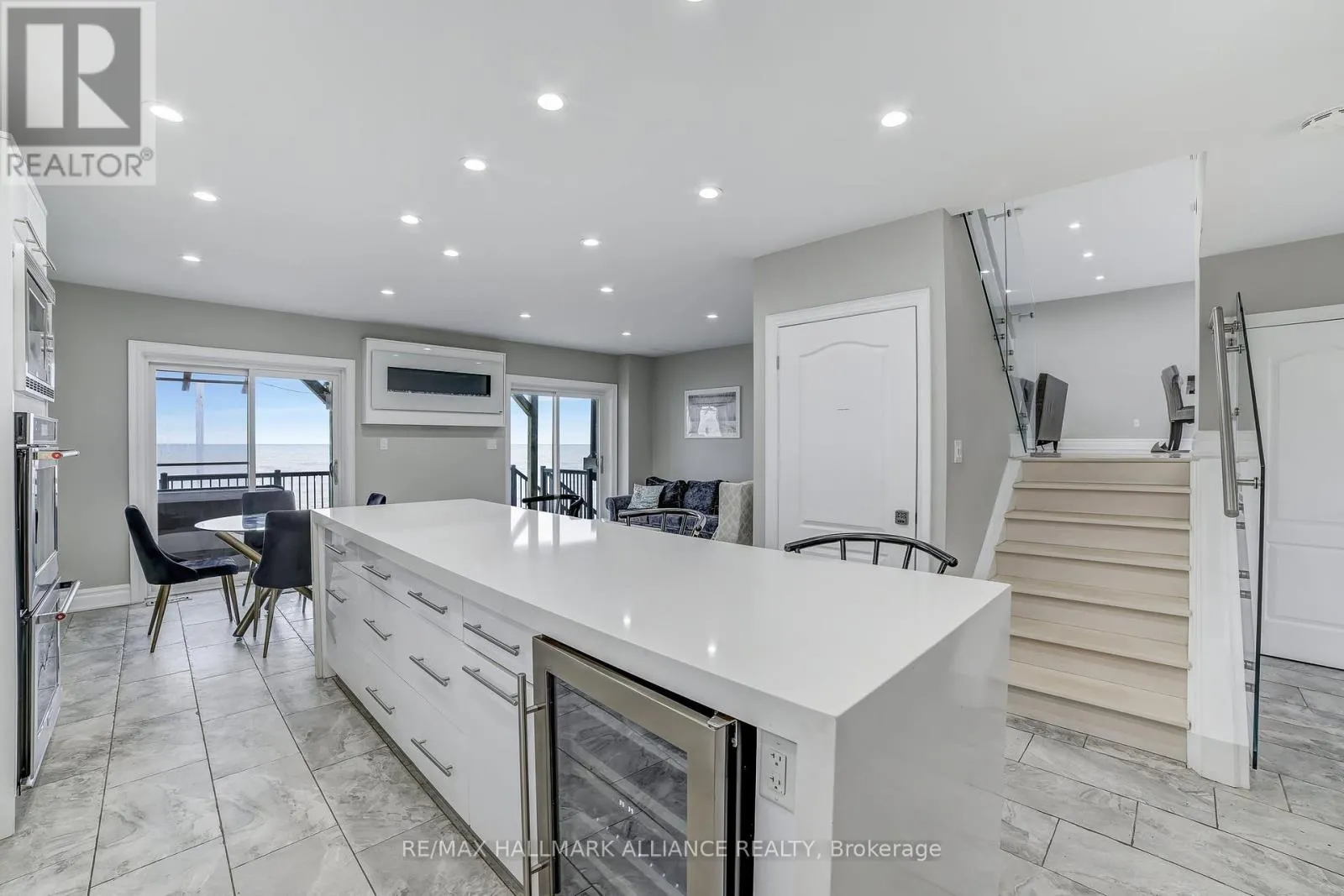53 WINDEMERE ROAD