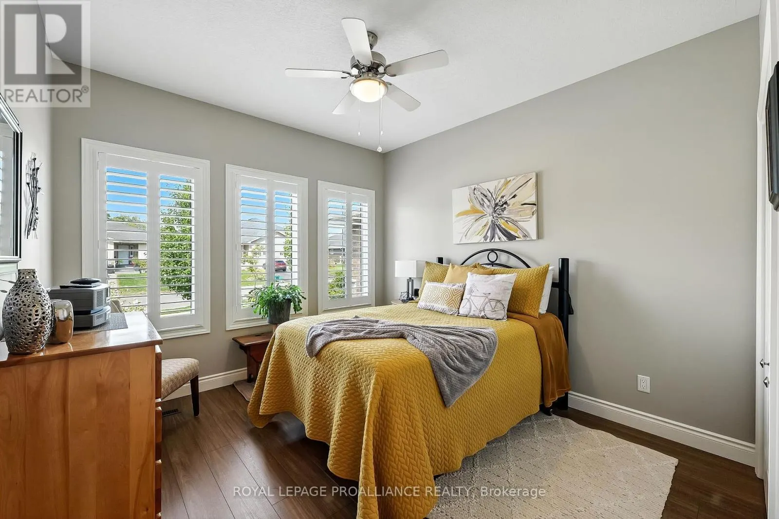 82 ROYAL GALA DRIVE