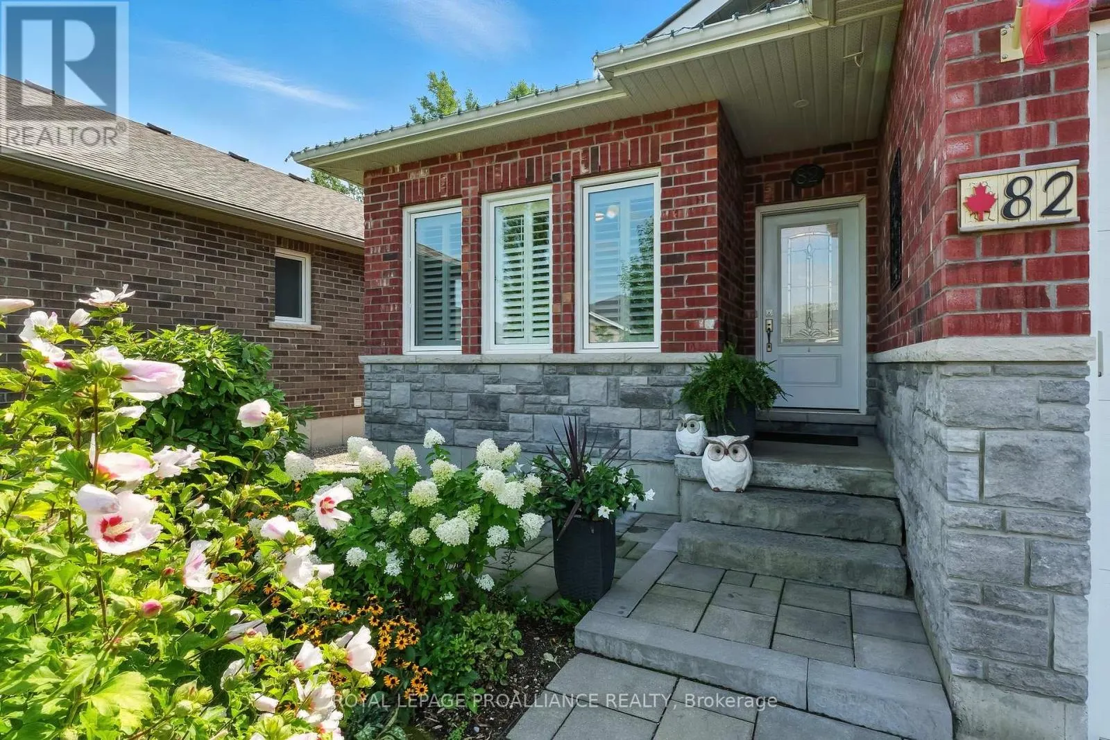 82 ROYAL GALA DRIVE