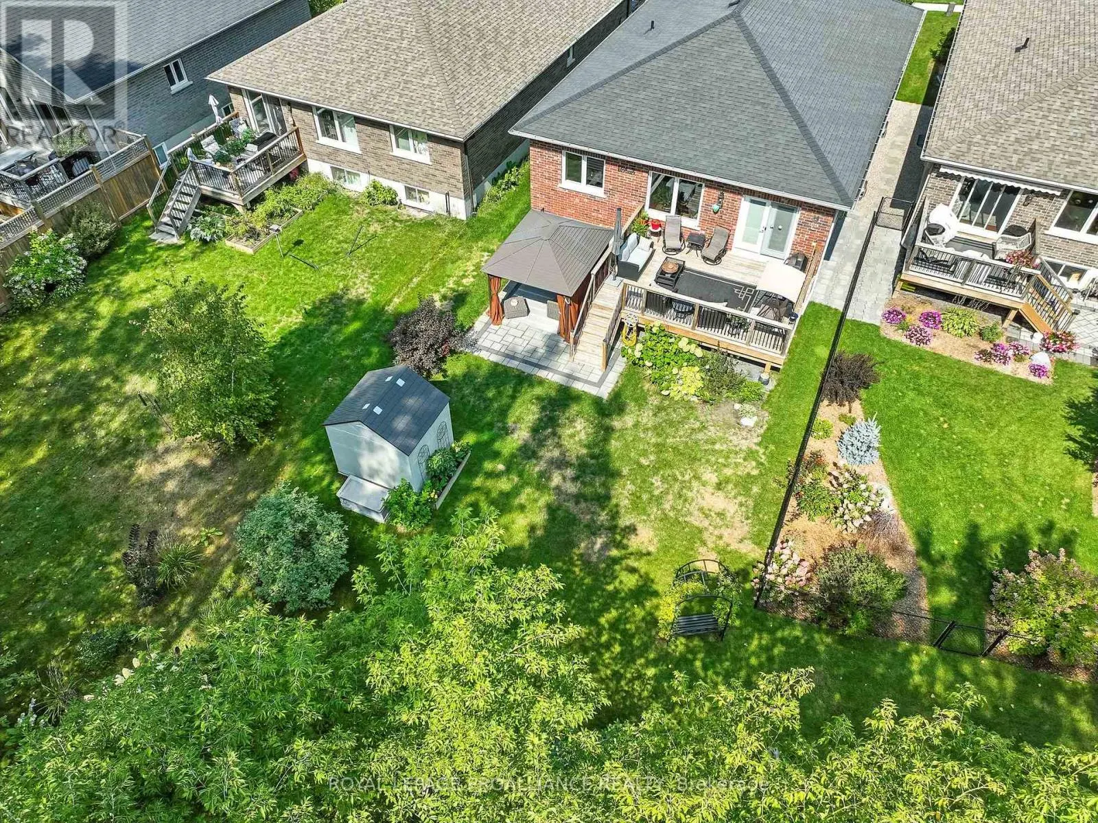 82 ROYAL GALA DRIVE