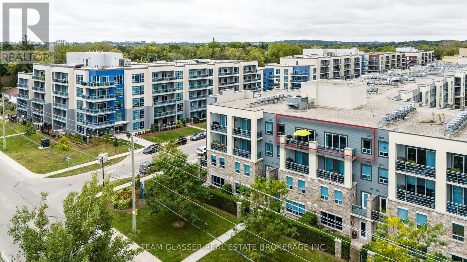 414 - 320 SUGARCREEK TRAIL, #414