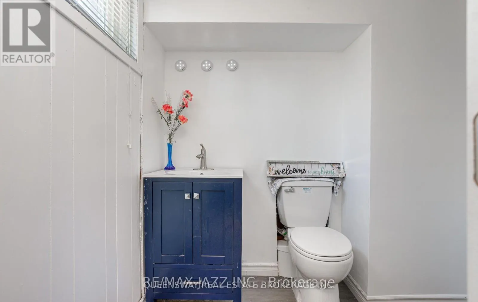 54 ROSLIN ROAD