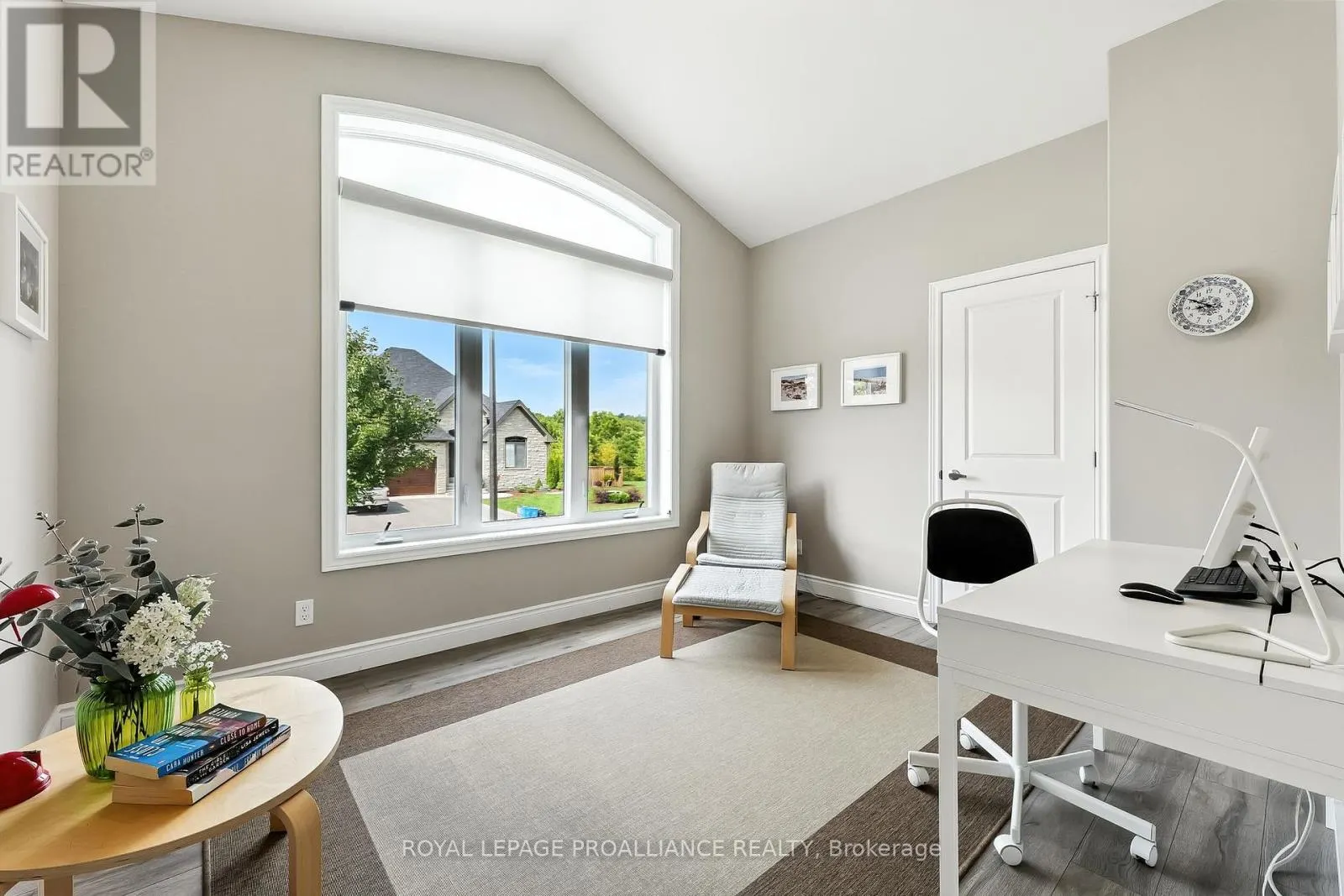29 ROSSLYN DRIVE