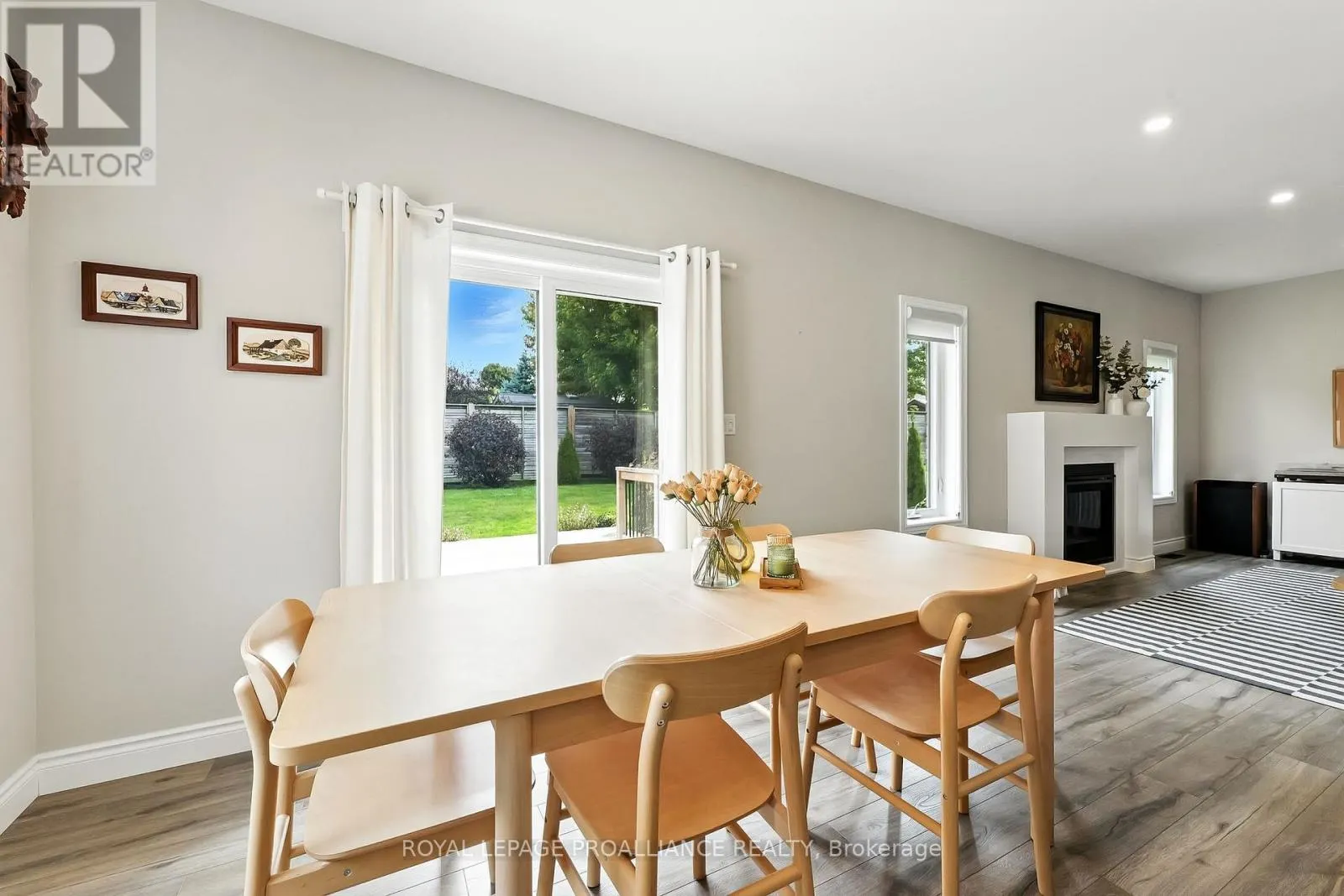 29 ROSSLYN DRIVE