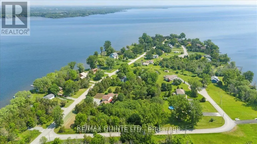 338 SUNRISE DRIVE