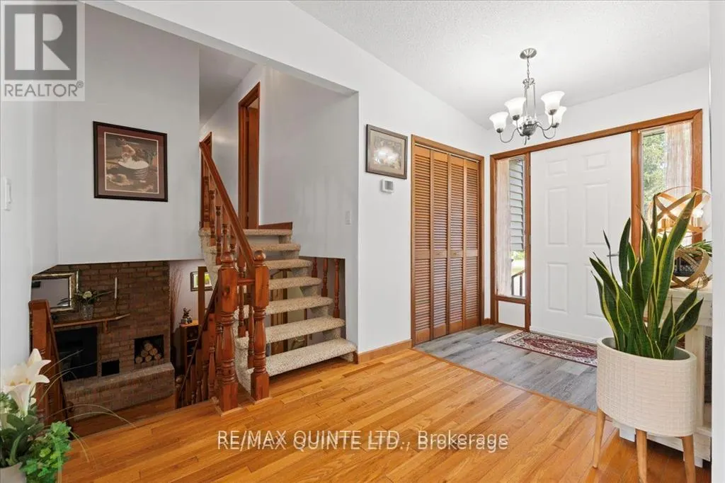 338 SUNRISE DRIVE