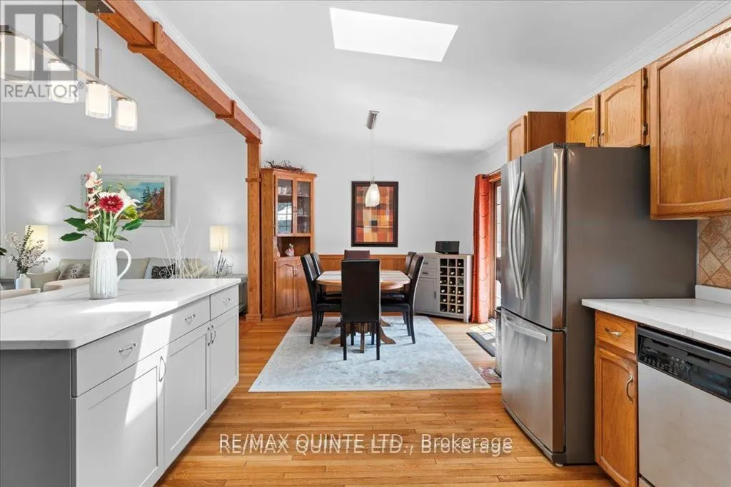 338 SUNRISE DRIVE