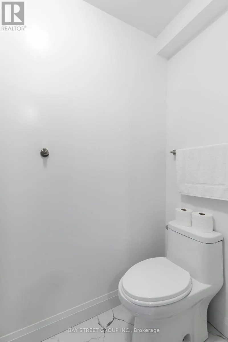 UNIT B - 5757 STANLEY AVENUE