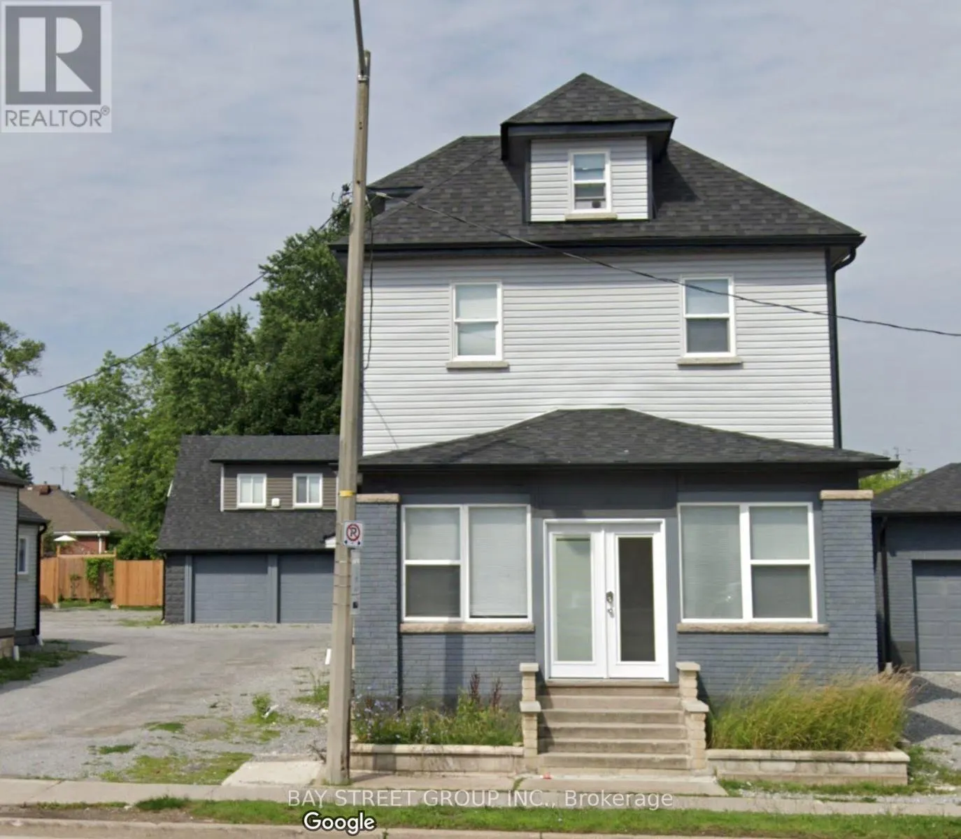 UNIT B - 5757 STANLEY AVENUE