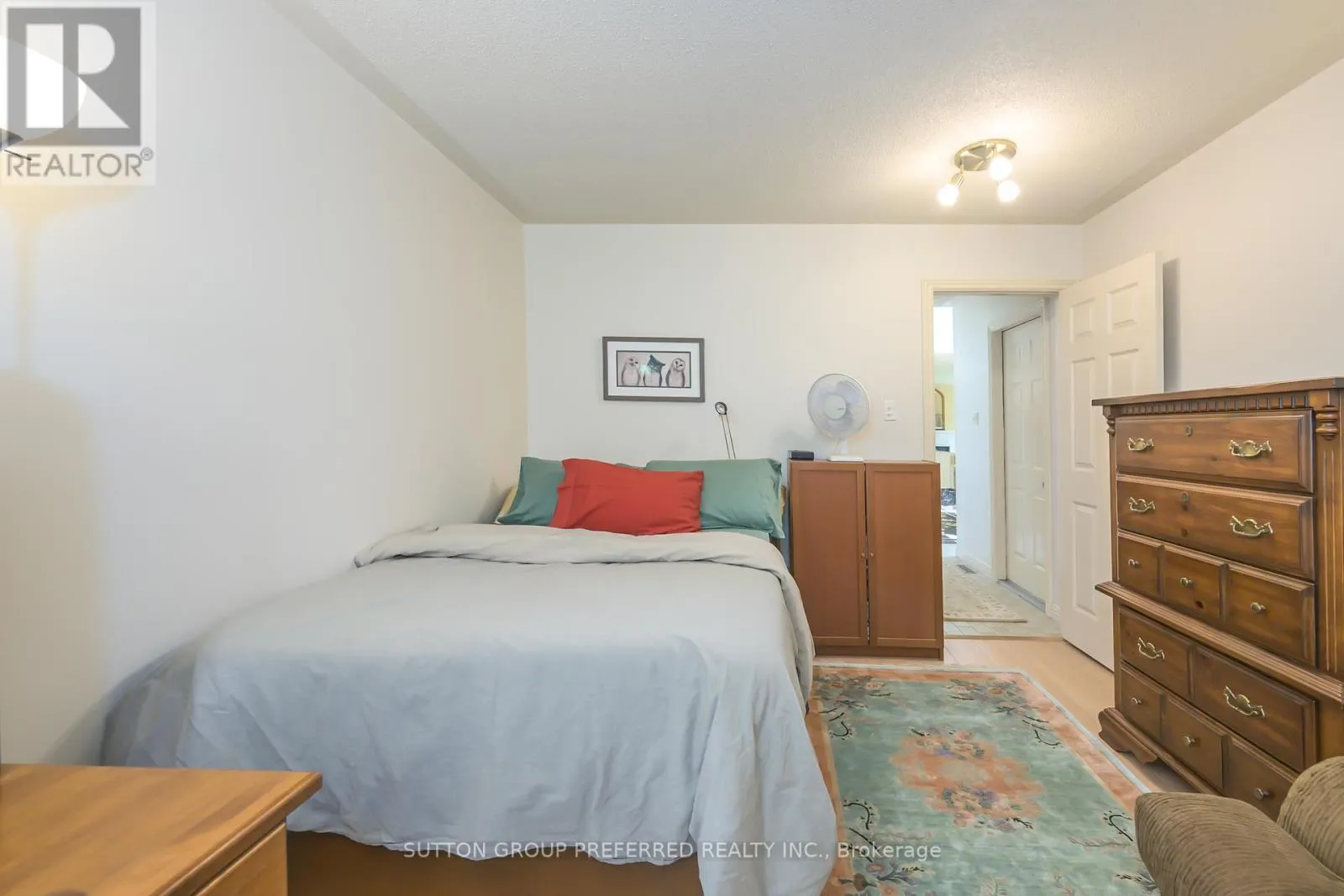 51 - 50 FIDDLERS GREEN ROAD, #51