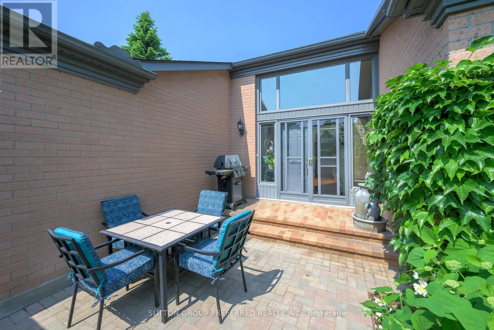 51 - 50 FIDDLERS GREEN ROAD, #51