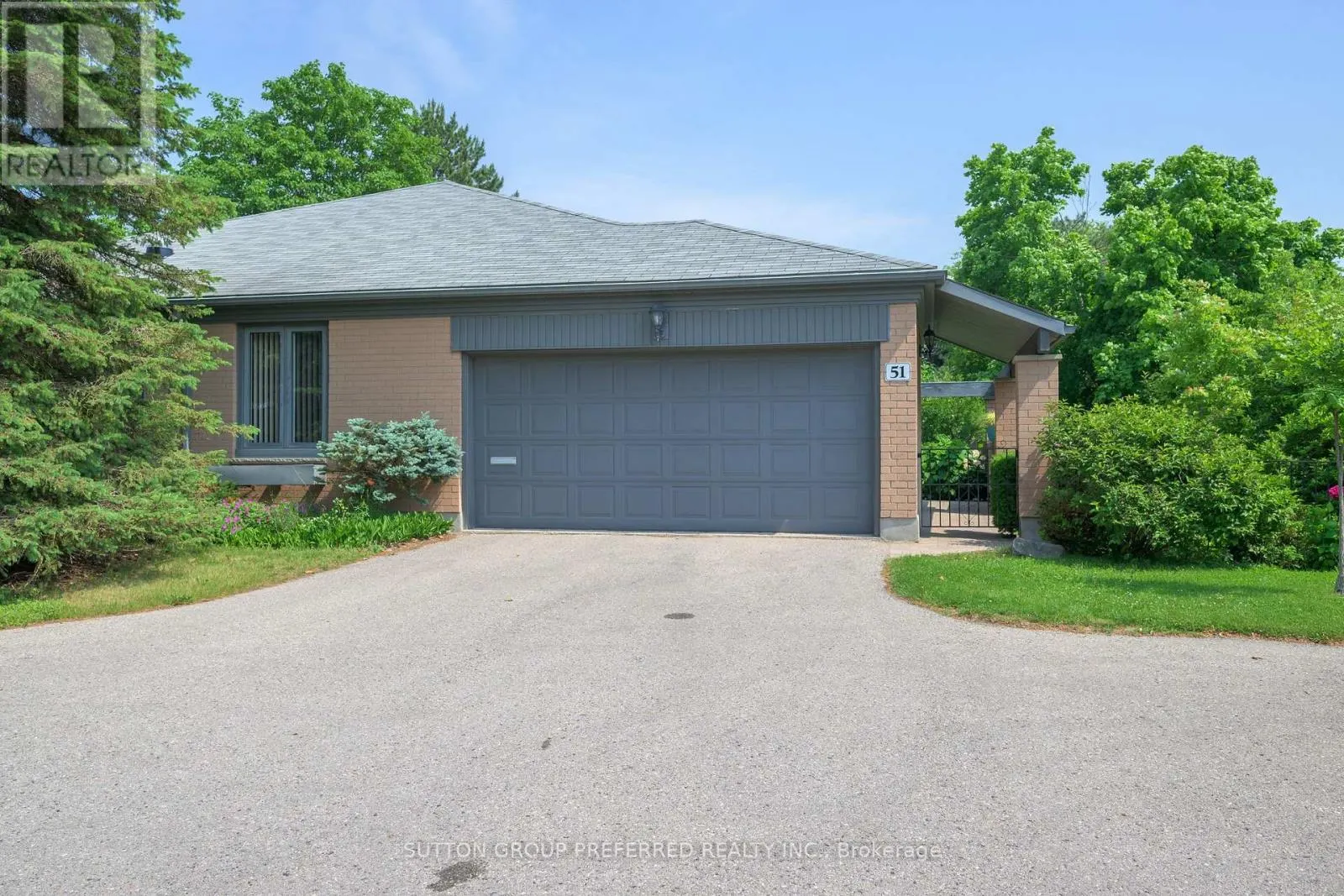 51 - 50 FIDDLERS GREEN ROAD, #51