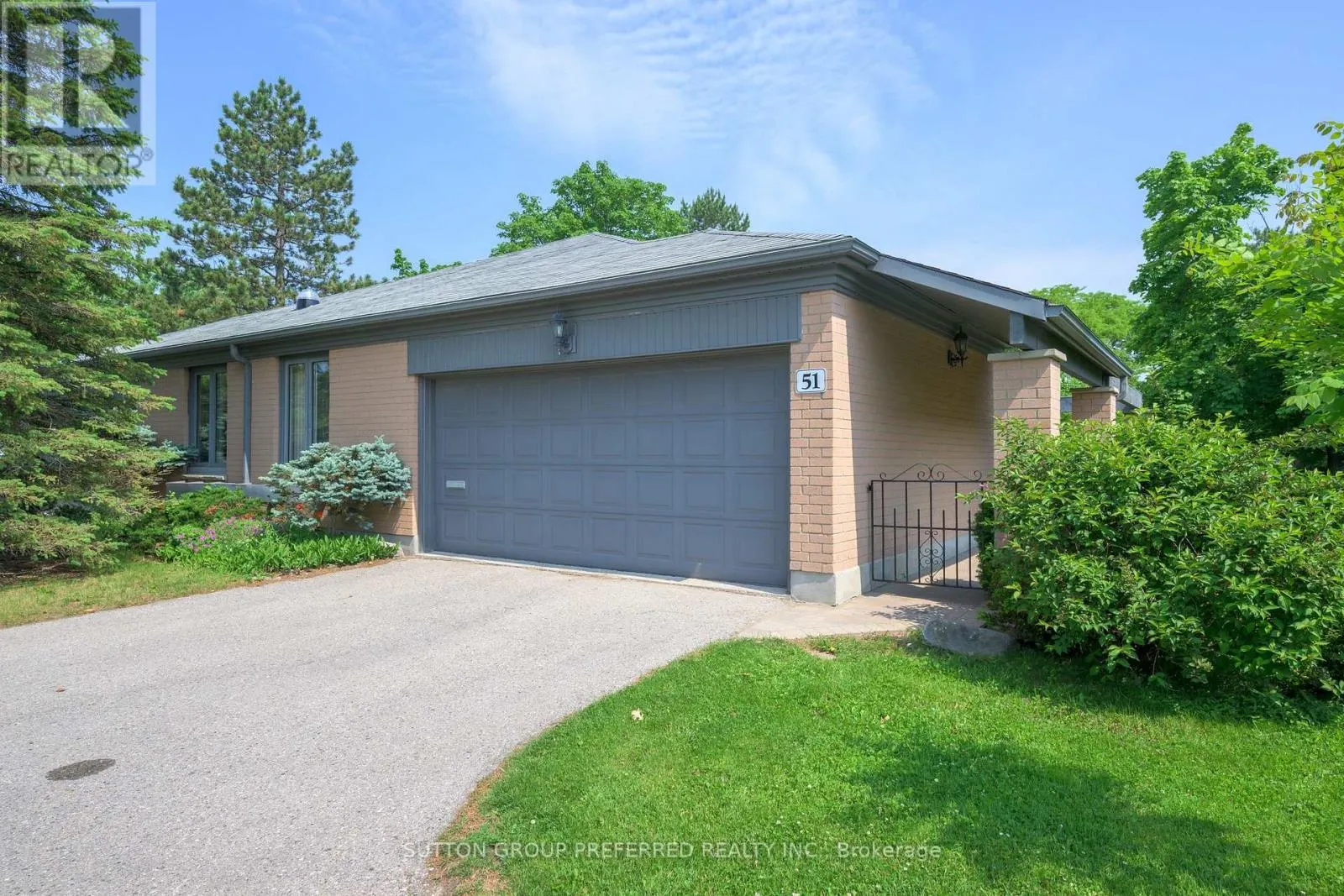 51 - 50 FIDDLERS GREEN ROAD, #51