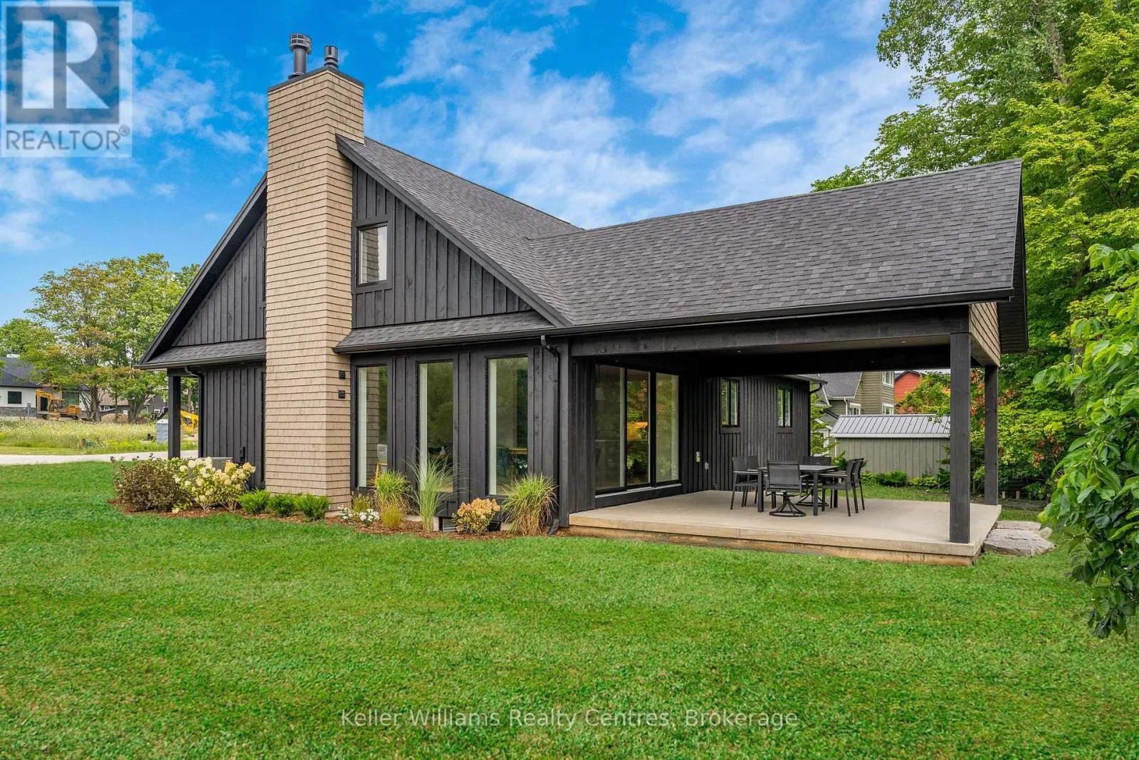 104 BUTTERNUT COURT