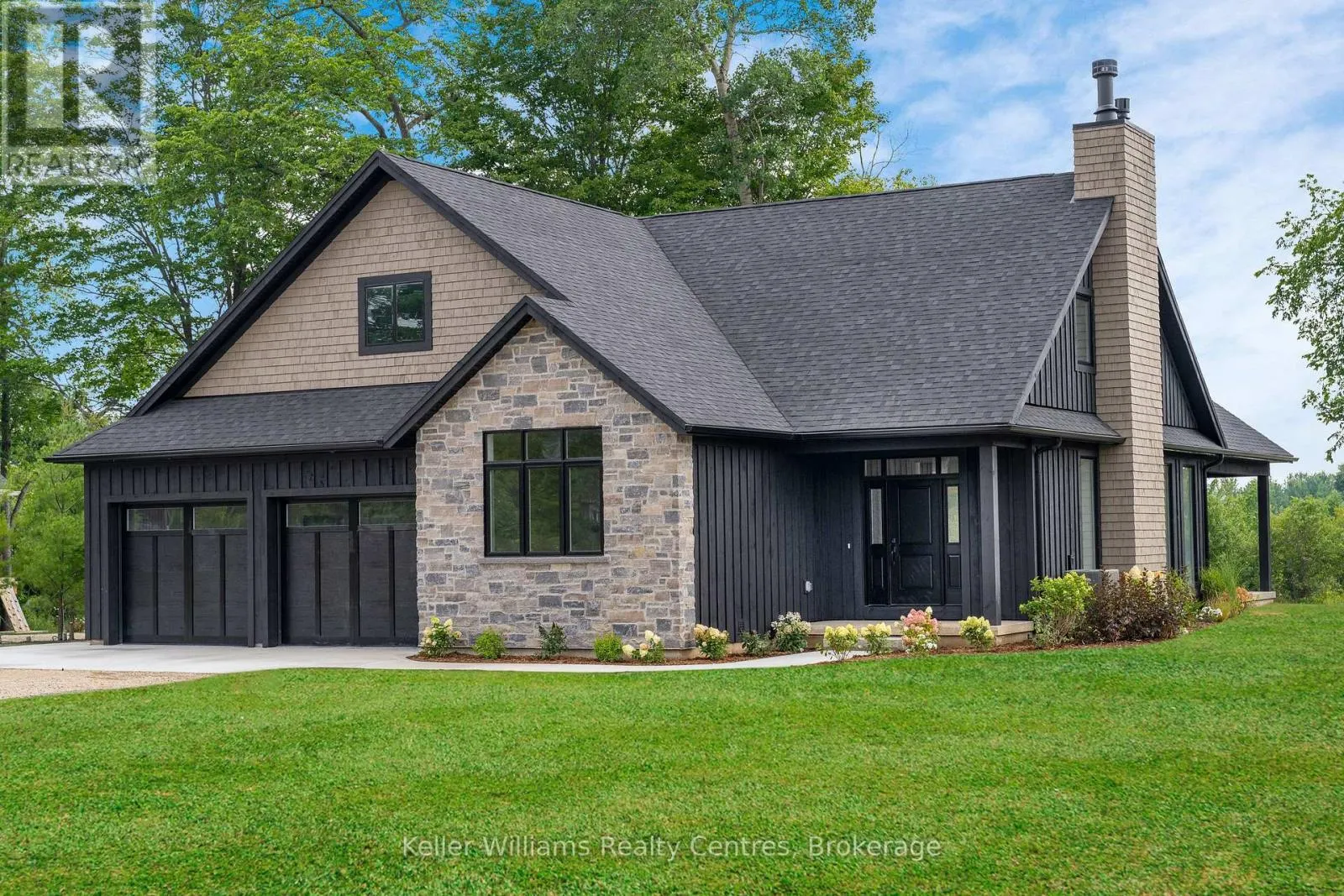 104 BUTTERNUT COURT