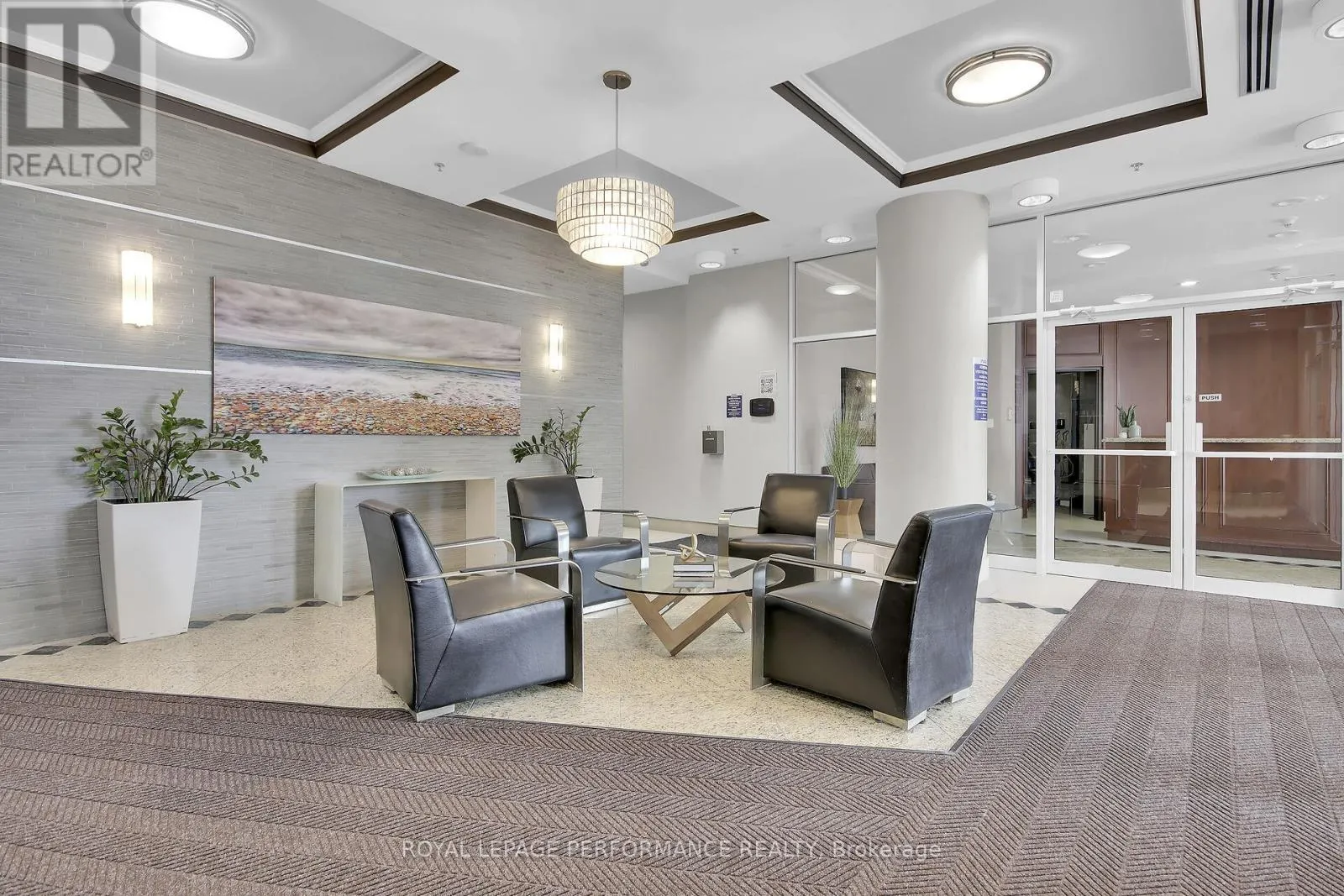 1807 - 70 LANDRY STREET