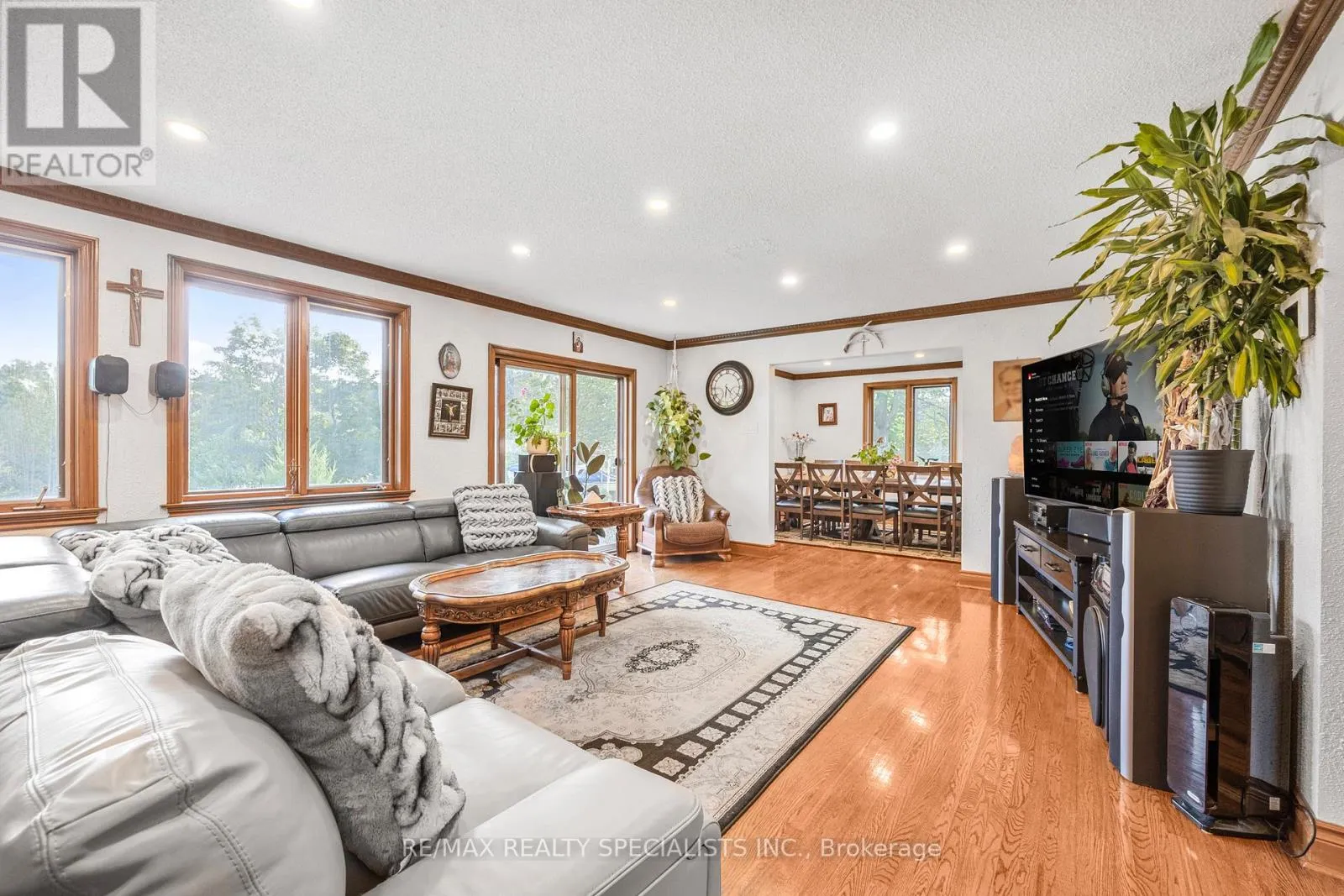 428239 25TH SIDE ROAD