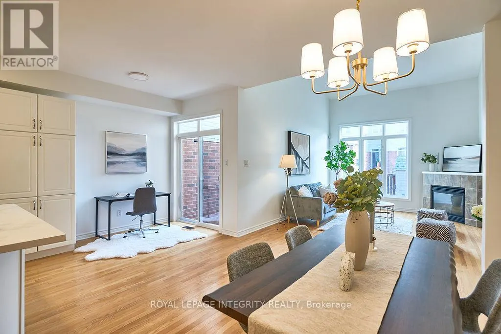 221 BADGELEY AVENUE